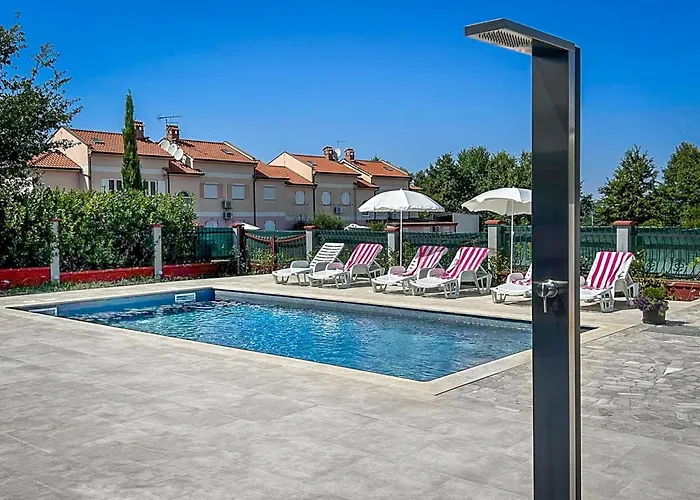 Holiday Home Villa Rubil By Interhome